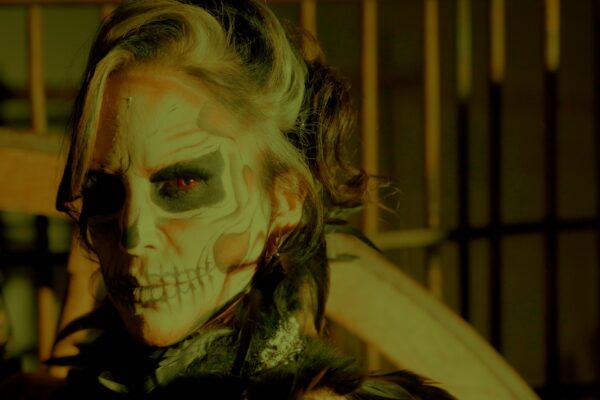Bella-makeup-school-halloween2