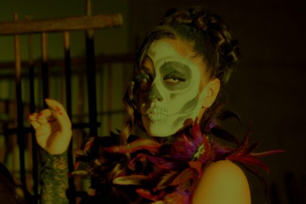 Bella-makeup-school-halloween4